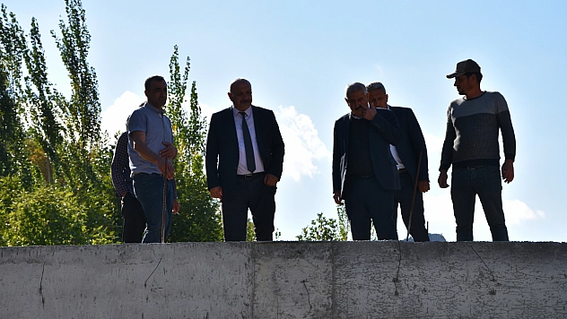 Doğanşehir Belediyesi köprü yaptırdı