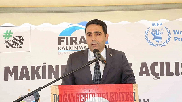 Malatya'da ortak tarım makineleri parkı açıldı
