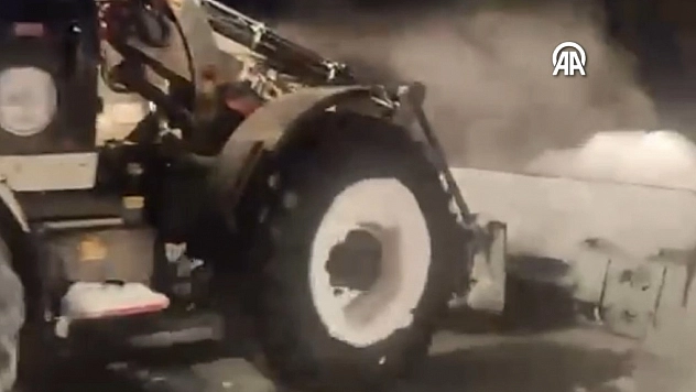 Doğu'da karla mücadele devam ediyor