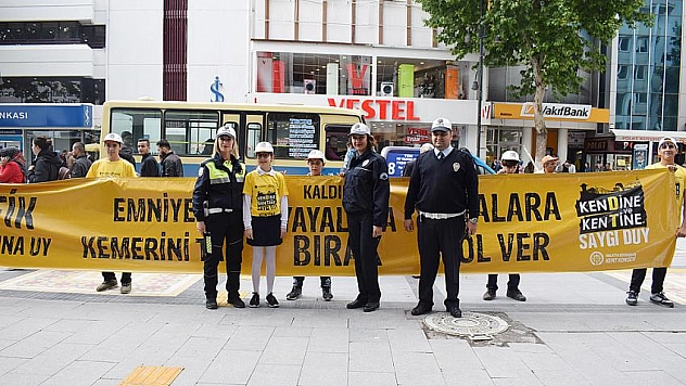 'Yayalara Yol Ver' 