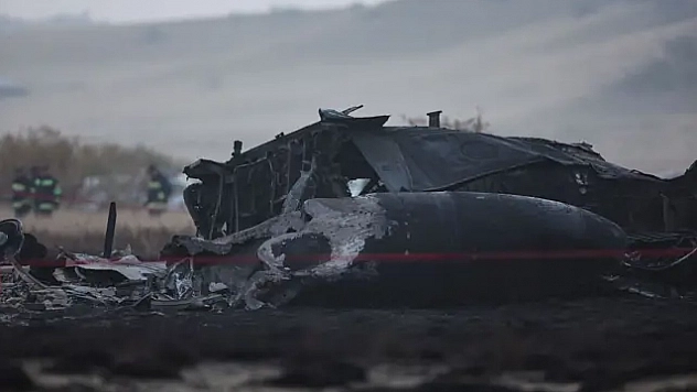 Düşen askeri uçağın enkazı Türkiye'ye getirildi! İnceleme başladı...