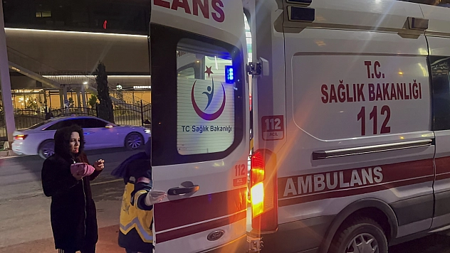 Elazığ'da zincirleme trafik kazası: 3 yaralı