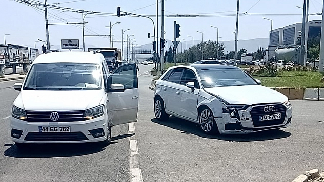 Malatya'da kaza..! 2 yaralı