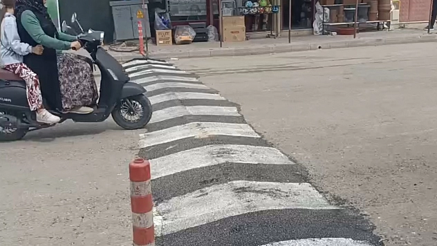 Elektrik hattı korunsun diye yapılan kasis, motosikletliyi hastanelik etti