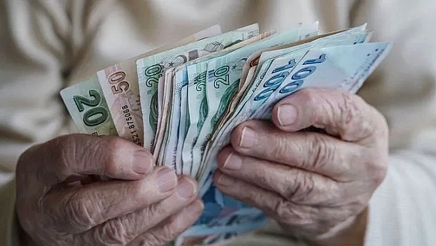 Emeklinin gözü temmuz zammında! Bekleyiş sürüyor…