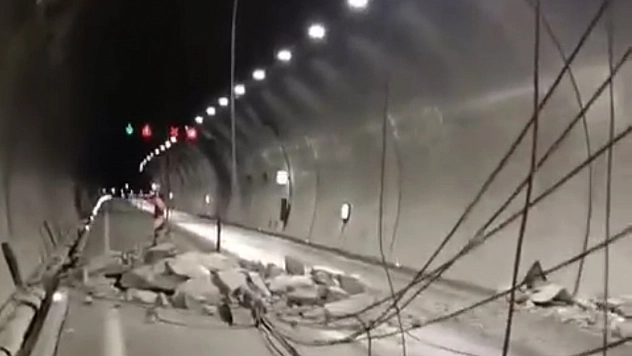 Erkenek Tüneli'nde göçük meydana geldi