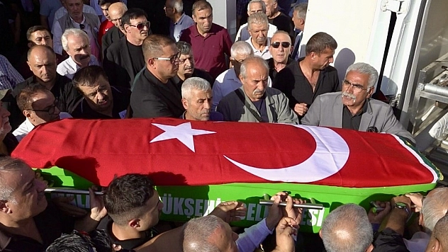 Eski başkan Çelik son yolculuğuna uğurlandı