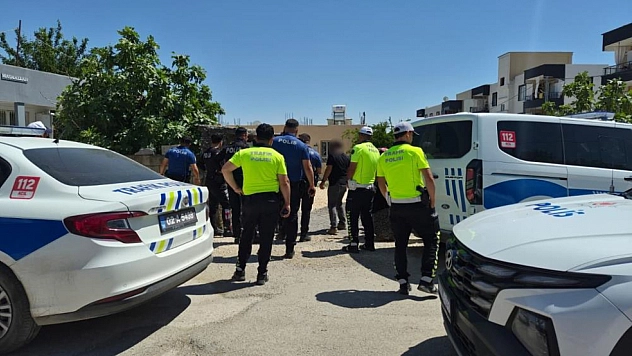 Eşyaları almaya geldi, ortalık karıştı