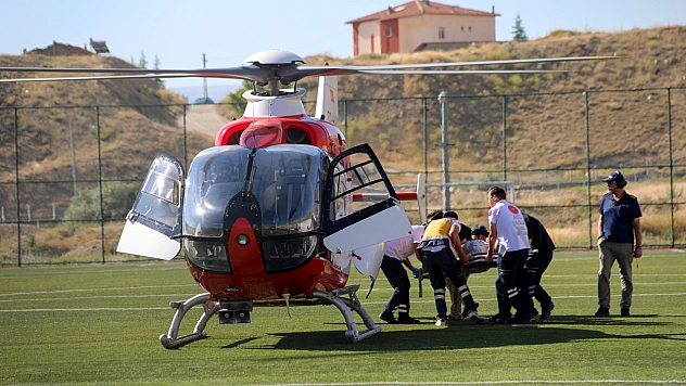 Evinde aniden fenalaşmıştı: 25 yaşındaki genç için Malatya'da ambulans helikopter havalandı!