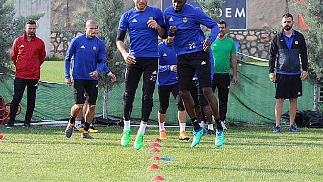 Galatasaray mesaisi sürüyor 
