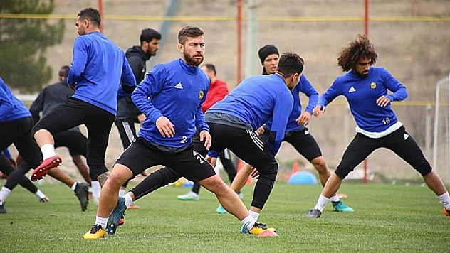 Gençlerbirliği mesaisi başladı 