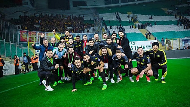 YMS'den transfer atağı 