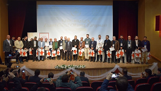 Ezanın Genç Bilal'i Malatya'da Yetişiyor