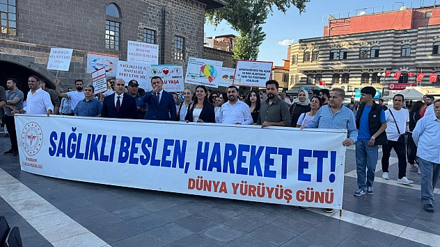 Farkındalık için yürüdüler: Dünya yürüyüş günü etkinliği düzenlendi