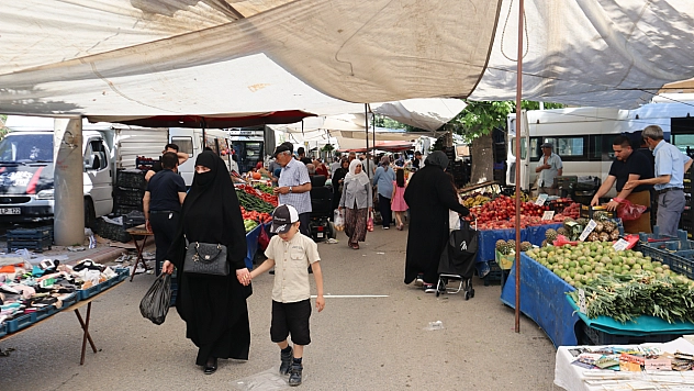Fiyatlar çakıldı! Malatya'da sebze-meyve fiyatları yüz güldürdü