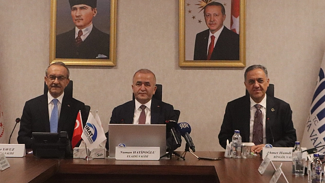 FKA Dönem Başkanlığı Vali Yavuz'a devredildi