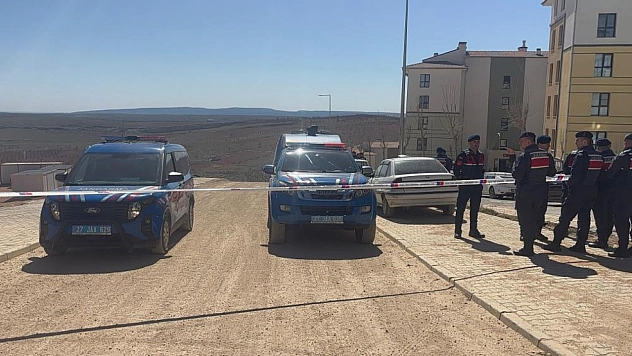 Gaziantep'e füze parçası düştü