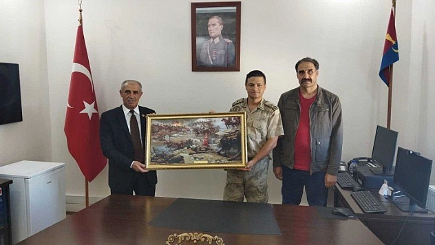 Jandarmayı ziyaret ettiler
