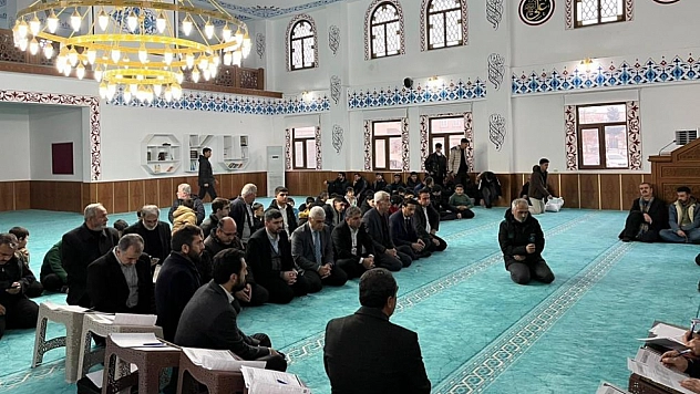 Genç hatipler Samsat'ta yarıştı