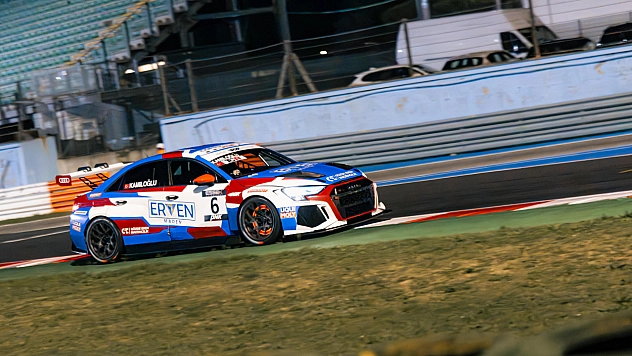 Genç Pilot Koray Kamiloğlu, 'Grand Slam' Yaparak Tarih Yazdı!