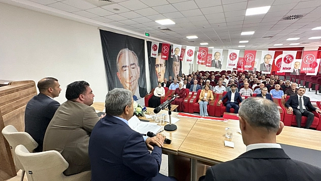 Gençler geleceği başka şehirlerde aramamalı