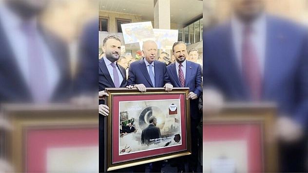 Gençlerden Cumhurbaşkanı Erdoğan'a sürpriz