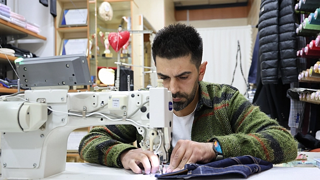 Gündüz terzi, akşam bilardo şampiyonu