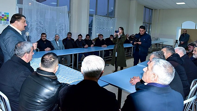 Gürkan sorunları dinledi 