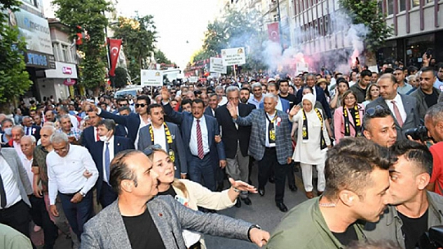 Halktan koptular