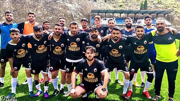 1. Amatöre yükseldi