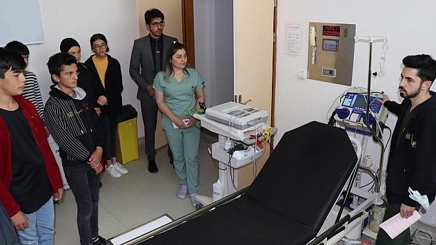 Hayallerine yaklaştılar