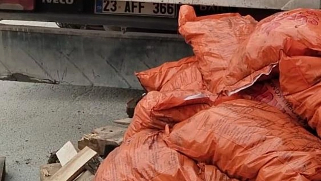 Hayırseverlerden yakacak desteği