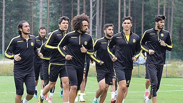 Hedefimiz ilk 8 