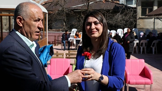 Hekimhan'da Kadınlar Günü'nü kutladı