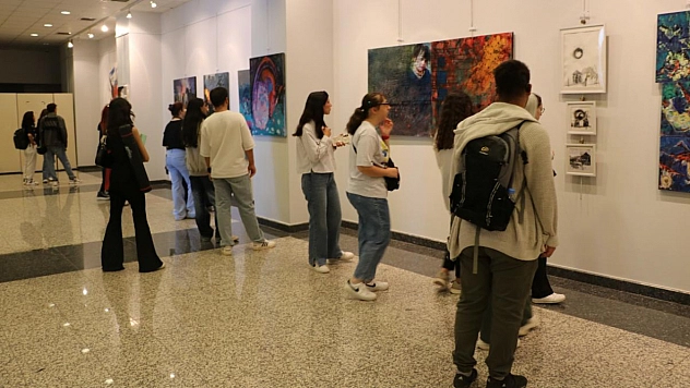 'Hep Birlikte' karma sergisi sanatseverlerle buluştu