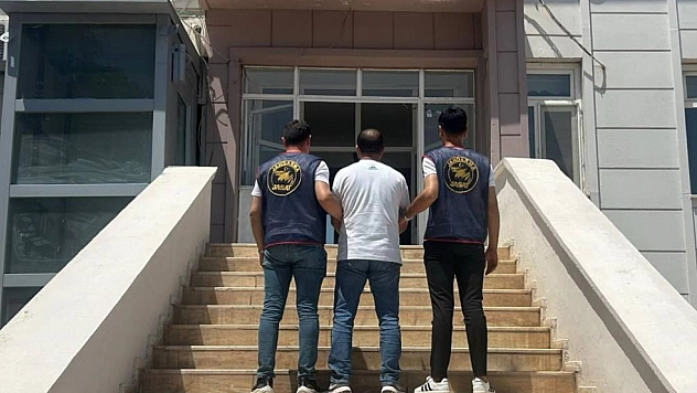 Hırsızlık suçundan aranan şahıs yakalandı