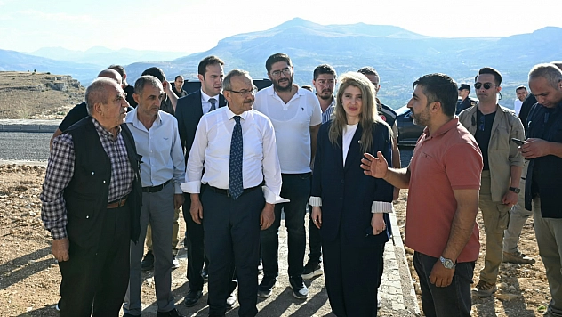 Akçadağ'da vatandaşların yüzü gülüyor: 3 bin 951 konut teslim edildi