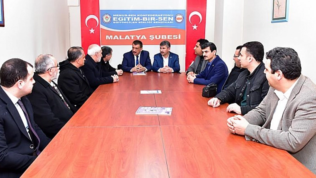 Meslektaşlarımın yanına geldik 