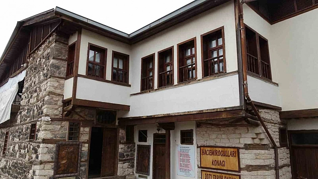 Arapgir'in 200 yıllık mirası: Emiroğlu Konağı ziyaretçi akınına uğruyor!