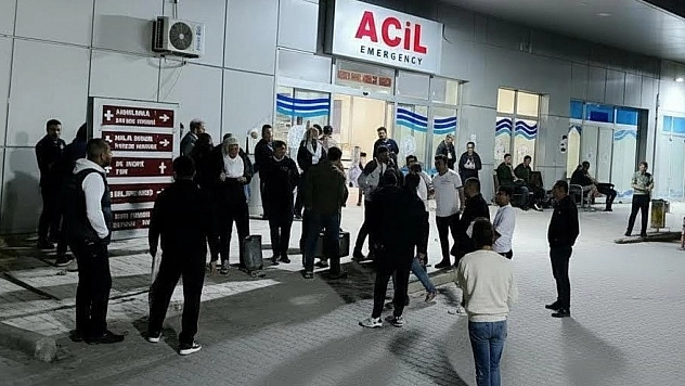 İki grup hastanede birbirine saldırdı
