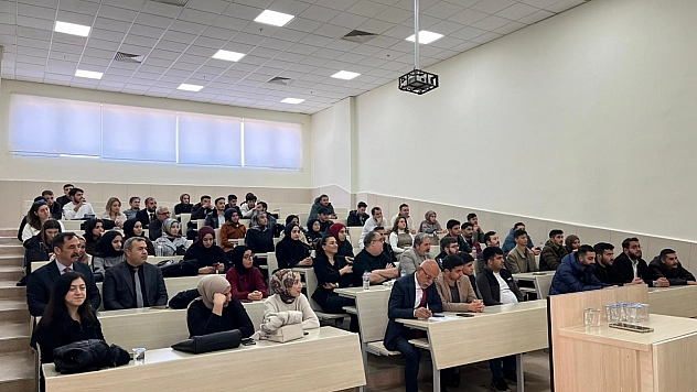 İktisadi ve İdari Bilimler Fakültesi'nde STK zirvesi düzenlendi