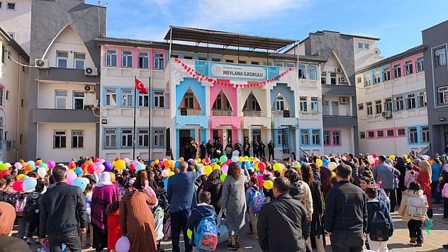 İlkokul öğrencileri bando takımı ile eğlendi