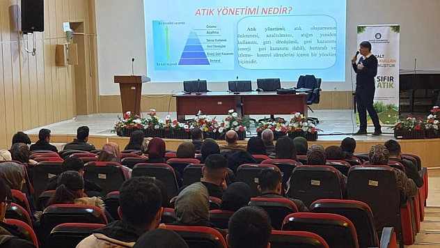 İnönü Üniversitesi UI GreenMetric hedefleri için 'atık yönetimi' eğitimi düzenlendi