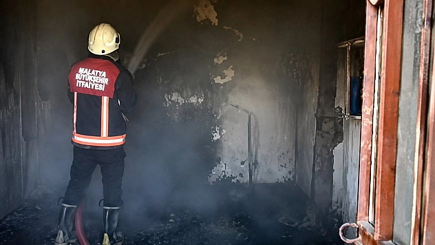 Evini Dumanlar Kapladı: Malatya'da 89 Yaşındaki Fikriye Nine Kurtarılamadı!