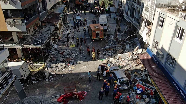 İzmir'i Sarsan Patlama