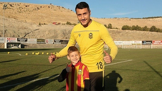 Jahovic Antalya'ya yakın