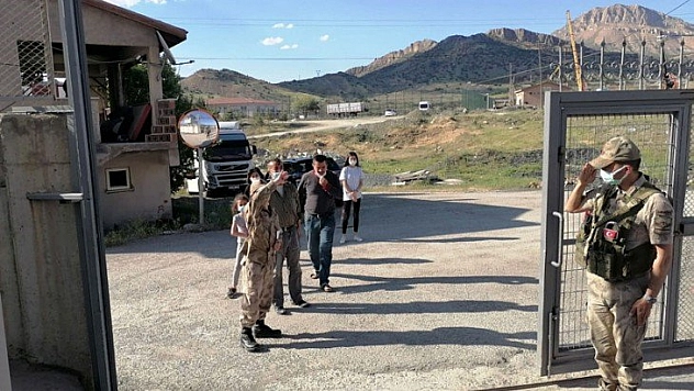 Jandarma ağırladı
