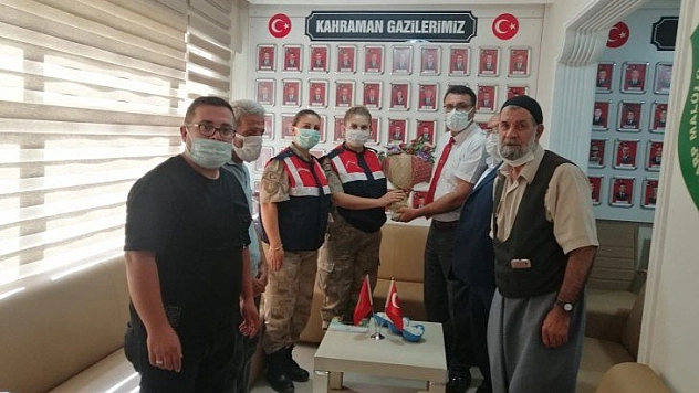 Gazileri unutmadılar