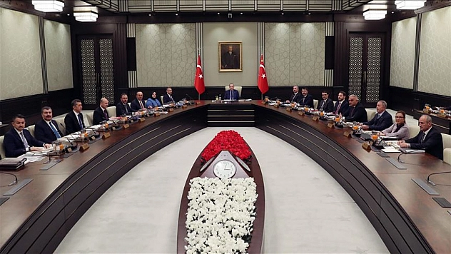 Kabine Beştepe'de Toplanıyor: Okullarda güvenlik tedbirleri gündemde
