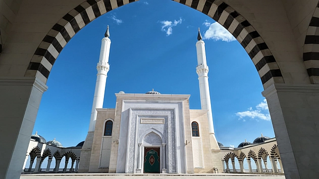 Kabri Kesin Olarak Bilinen İki Sahabeden Biri Adıyaman'da!
